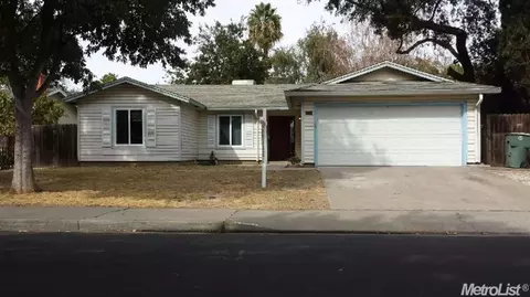 1621 Celeste Dr, Modesto, CA 95355 photo 1