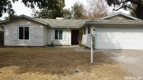 1621 Celeste Dr, Modesto, CA 95355 photo 2