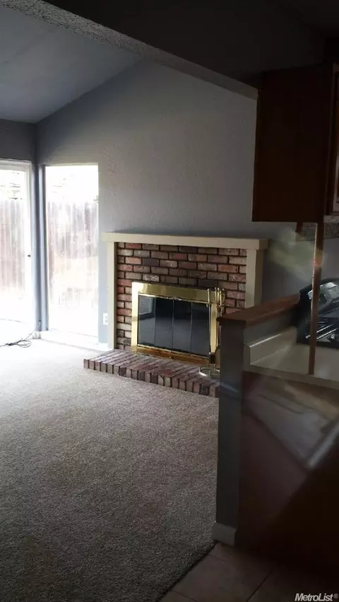 1621 Celeste Dr, Modesto, CA 95355 photo 8