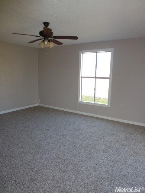 1655 Gene Rd, Ceres, CA 95307 photo 3