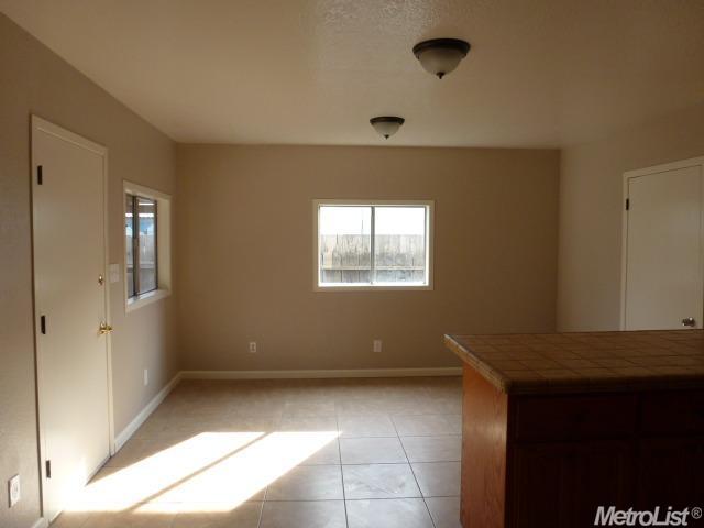 1655 Gene Rd, Ceres, CA 95307 photo 6