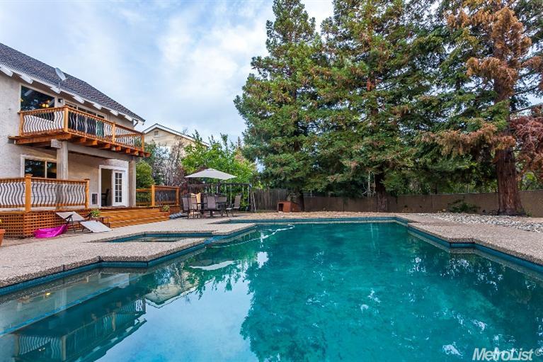 7036 Pine View Dr, Folsom, CA 95630 photo 23