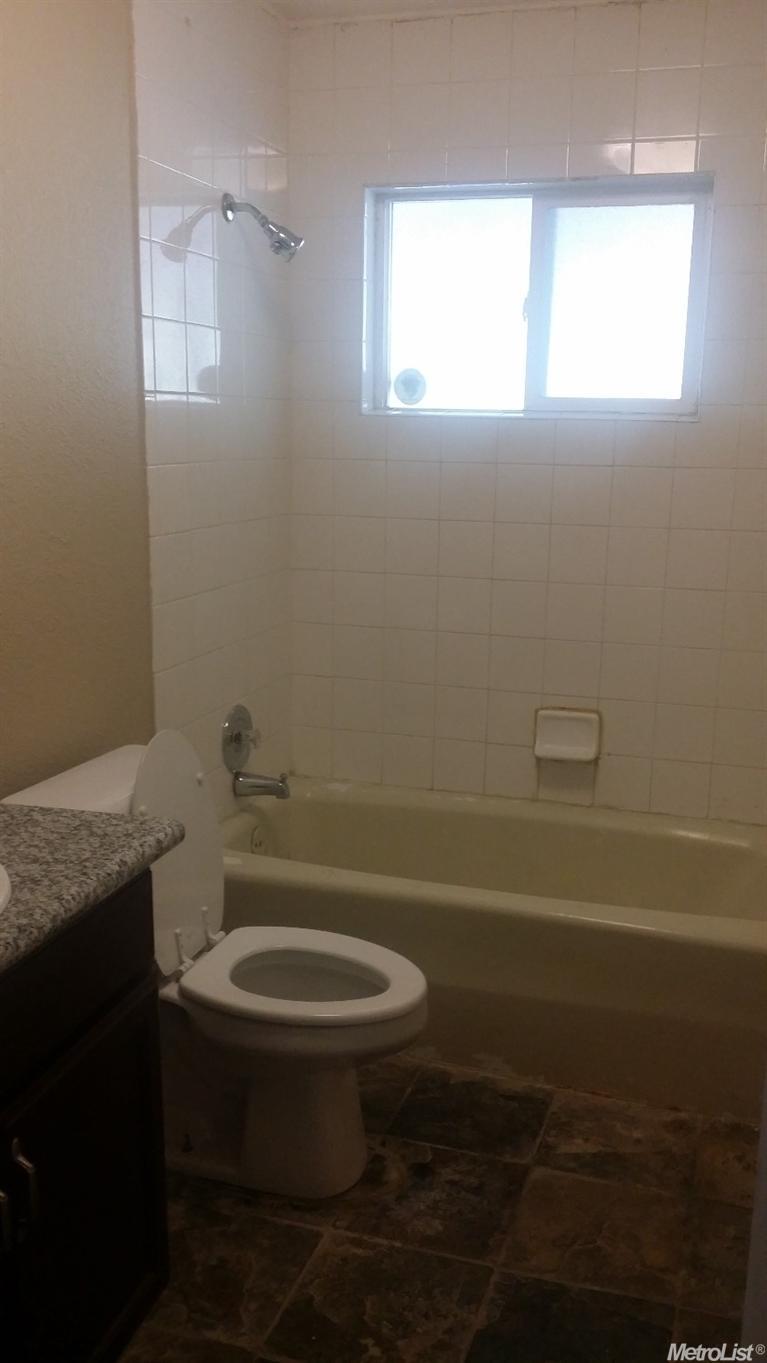 5325 Avenue D, Modesto, CA 95358 photo 11