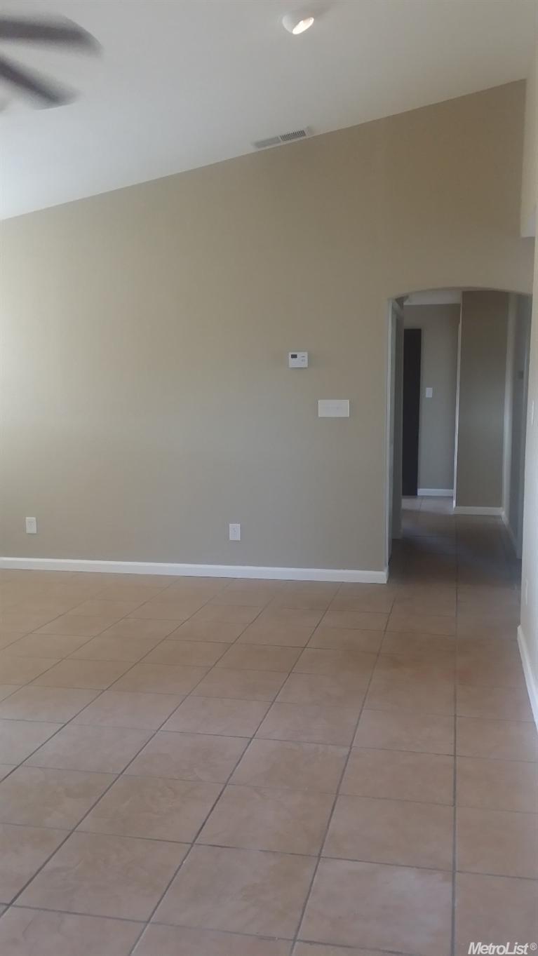 5325 Avenue D, Modesto, CA 95358 photo 8