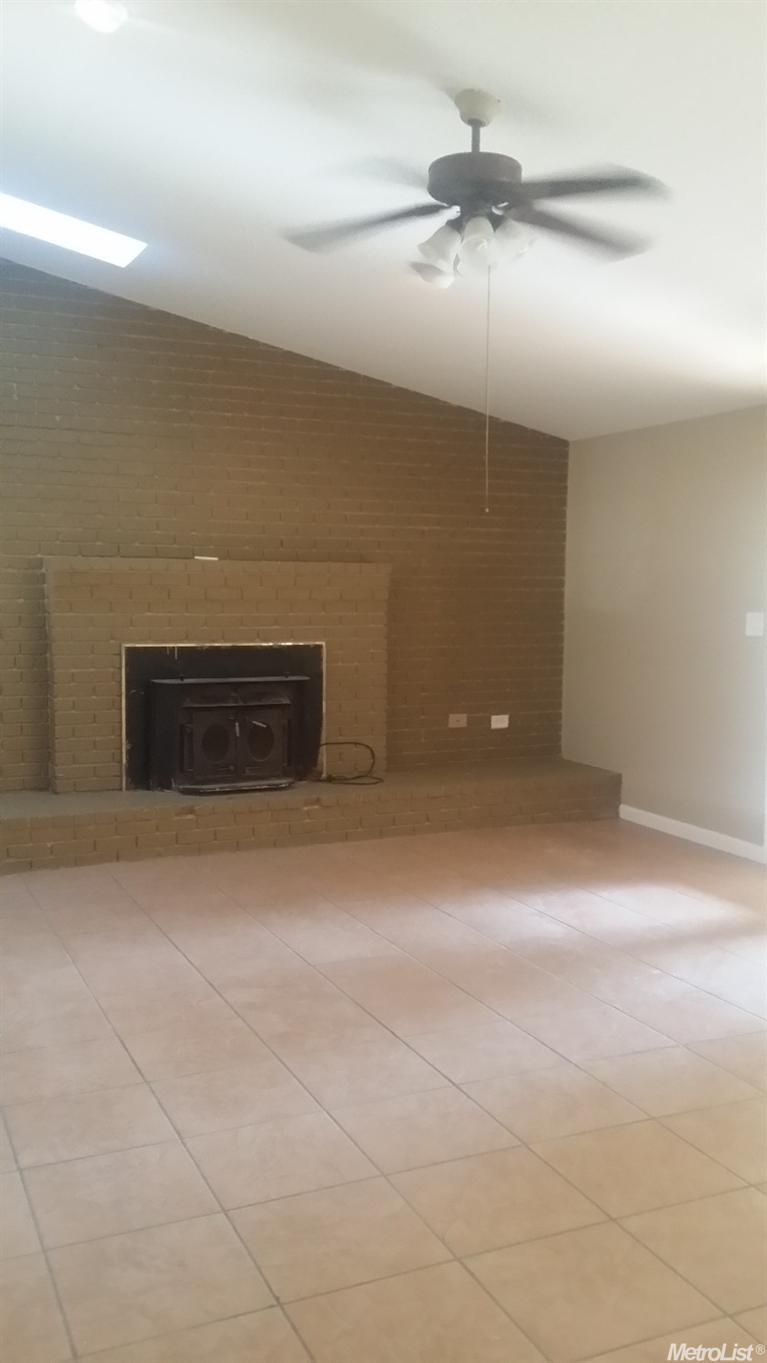 5325 Avenue D, Modesto, CA 95358 photo 9