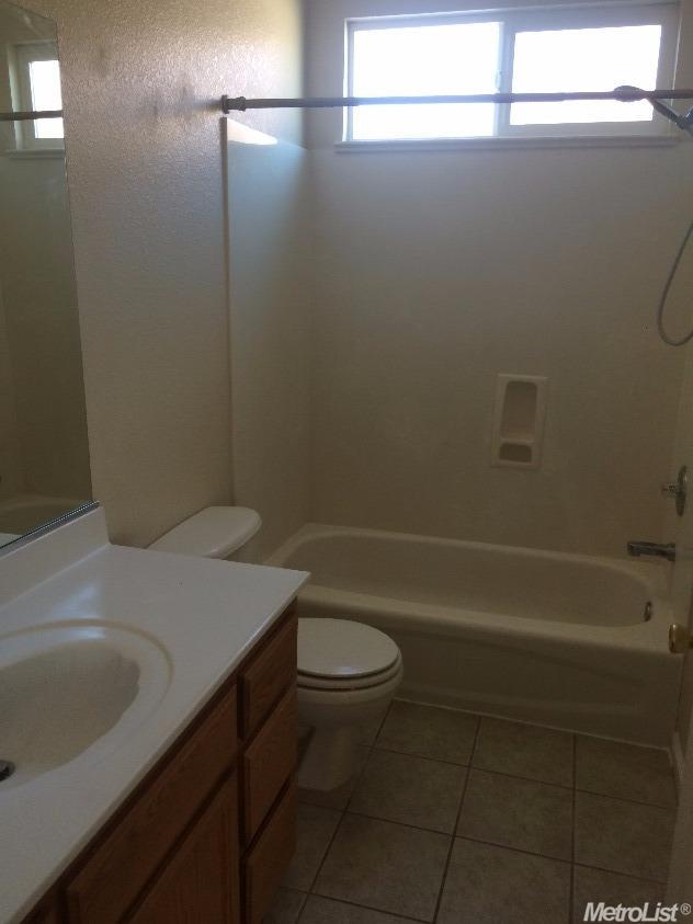 1785 Monaco Dr, Manteca, CA 95336 photo 11