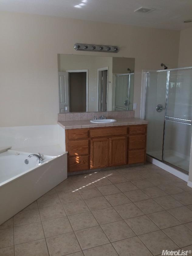 1785 Monaco Dr, Manteca, CA 95336 photo 14
