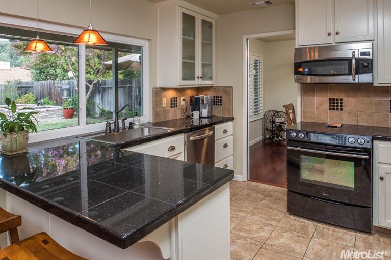 4610 5th St, Rocklin, CA 95677 photo 4