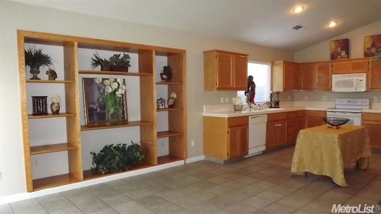 3408 Kee Ln, Modesto, CA 95355 photo 5
