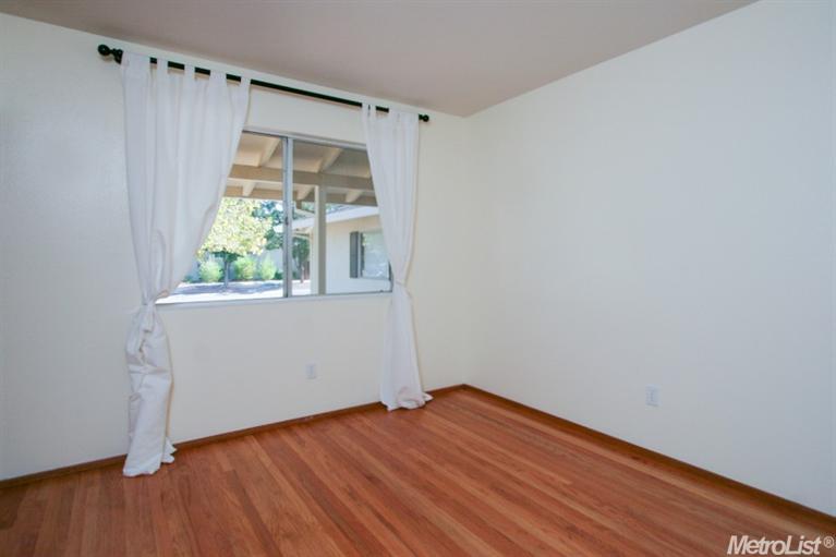 1617 Clemson Dr, Davis, CA 95618 photo 8