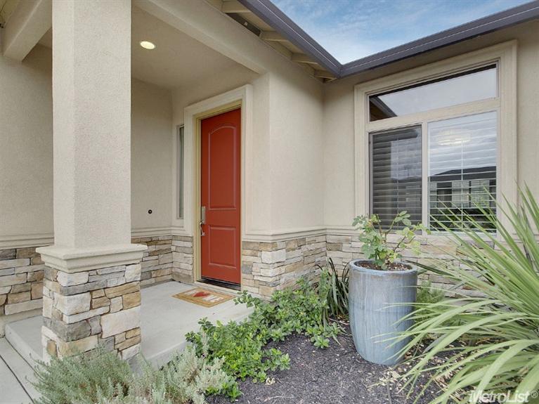 6000 Natalee Ln, Carmichael, CA 95608 photo 2