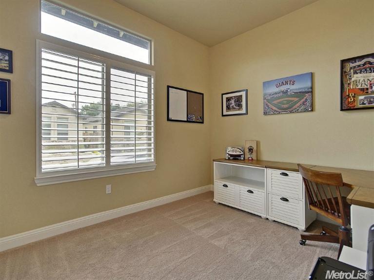 6000 Natalee Ln, Carmichael, CA 95608 photo 12