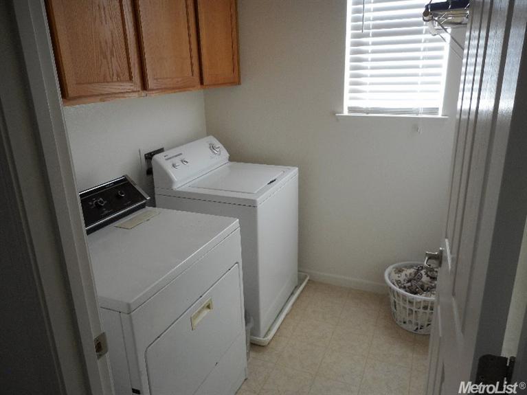 1101 Van Gogh Ln, Patterson, CA 95363 photo 9
