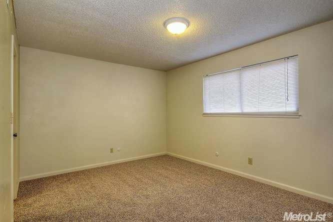 2405 Apache Ln, Modesto, CA 95350 photo 10