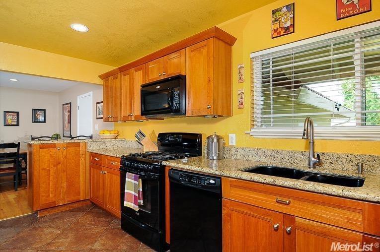 4512 Longhorn St, Carmichael, CA 95608 photo 3
