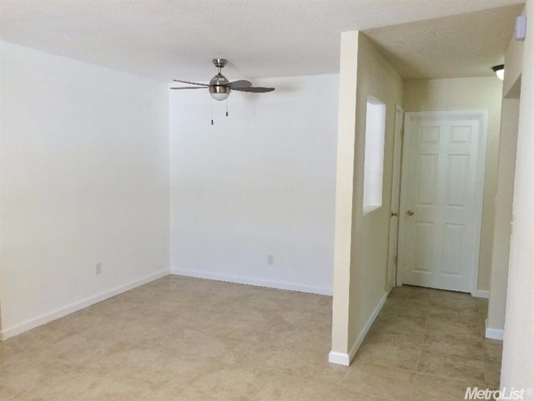 444 Gage St, Planada, CA 95365 photo 5