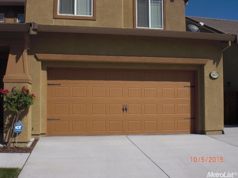 1075 Nello Way, Manteca, CA 95337 photo 4