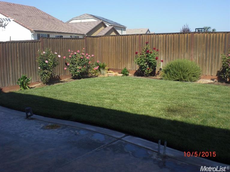 1075 Nello Way, Manteca, CA 95337 photo 14
