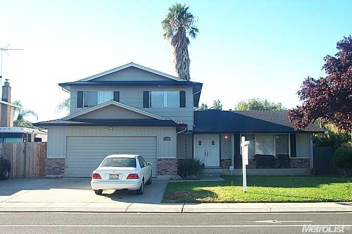 1376 Northgate Dr, Manteca, CA 95336 photo 1