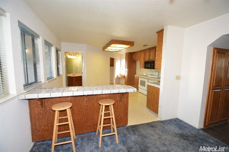 1009 Changason Way, Modesto, CA 95351 photo 8