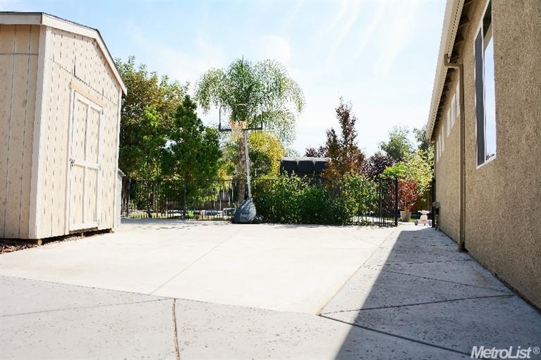 1978 Belmont Pl, Manteca, CA 95337 photo 24