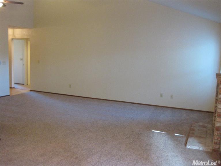 2260 Chelmsford Dr, Modesto, CA 95356 photo 10