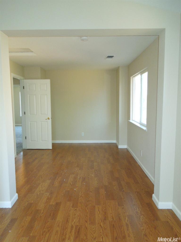 928 Rolling Oak Ct, Modesto, CA 95351 photo 11
