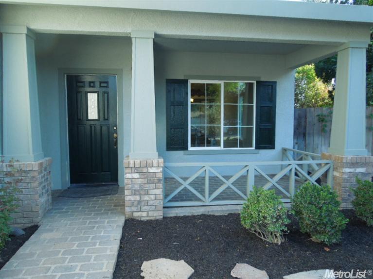 928 Rolling Oak Ct, Modesto, CA 95351 photo 2