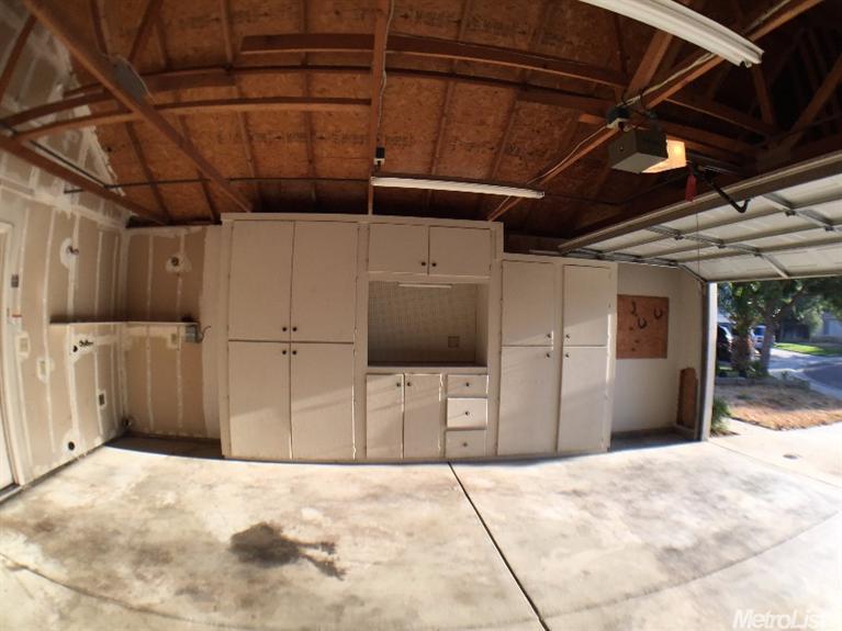 425 Beufort Ct, Modesto, CA 95357 photo 3