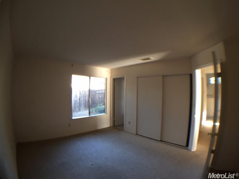 425 Beufort Ct, Modesto, CA 95357 photo 7