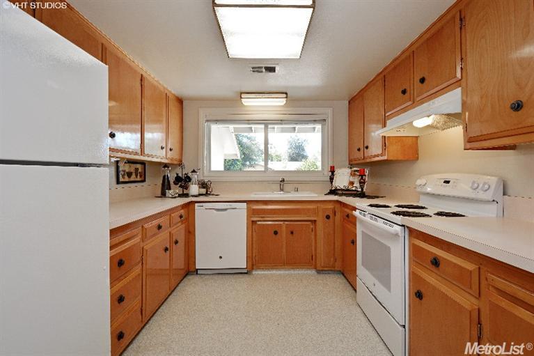 1503 Union Dr, Davis, CA 95616 photo 8