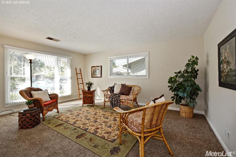 1503 Union Dr, Davis, CA 95616 photo 3
