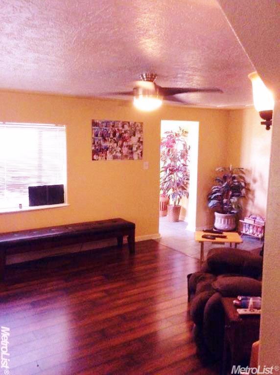 2204 Whitcomb Way, Modesto, CA 95350 photo 7