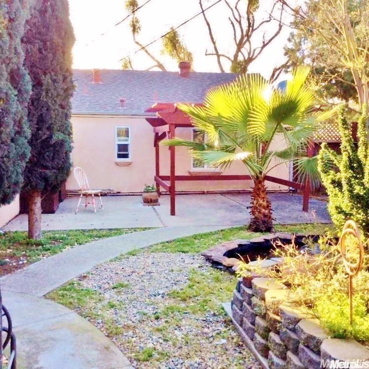 2204 Whitcomb Way, Modesto, CA 95350 photo 9