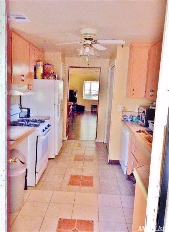 2204 Whitcomb Way, Modesto, CA 95350 photo 3