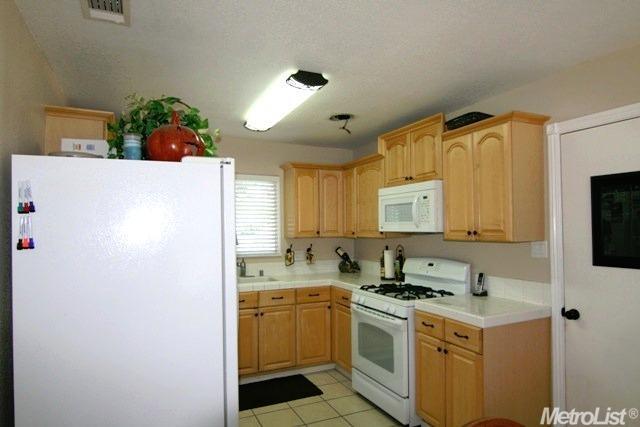 1708 Joann Ave, Modesto, CA 95350 photo 4