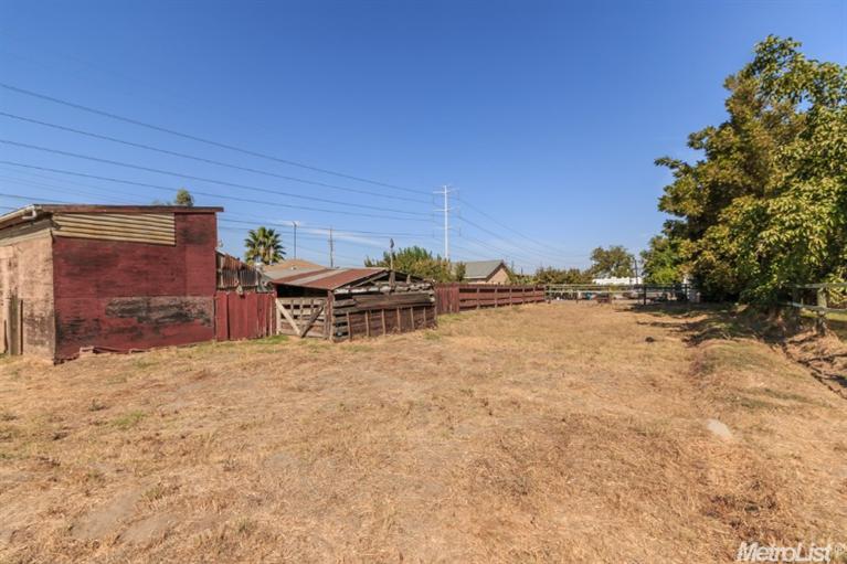 3924 Moore Rd, Ceres, CA 95307 photo 25