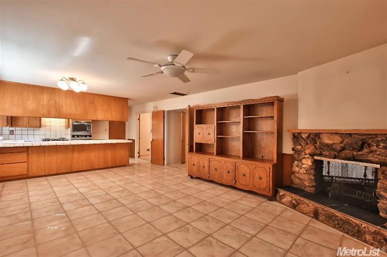 1254 Gary Way, Carmichael, CA 95608 photo 6