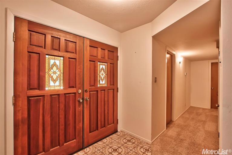 1254 Gary Way, Carmichael, CA 95608 photo 3