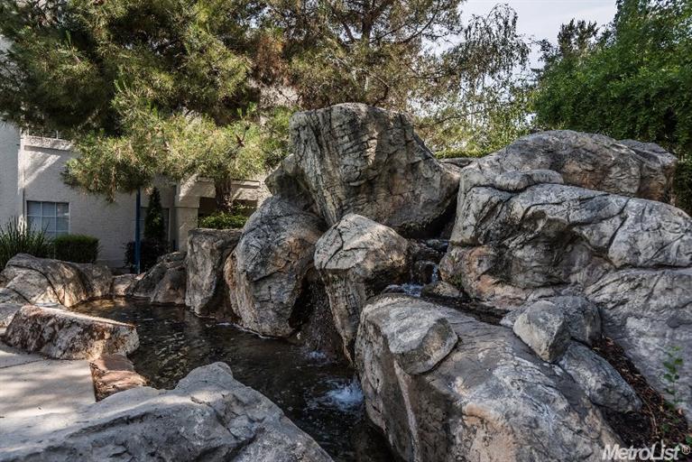 303 E Beachcomber Dr, Rocklin, CA 95677 photo 22