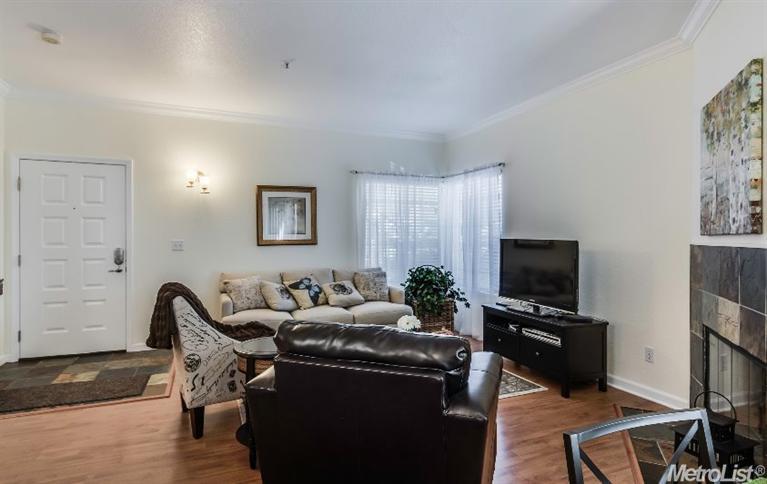 303 E Beachcomber Dr, Rocklin, CA 95677 photo 5