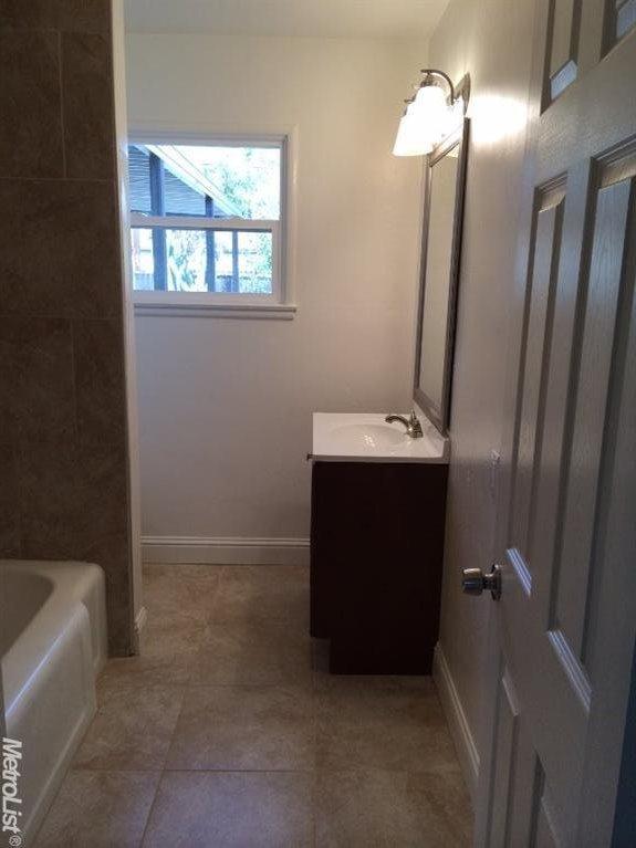 813 Carrigan Ave, Modesto, CA 95350 photo 8