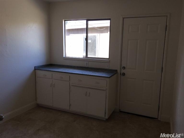 813 Carrigan Ave, Modesto, CA 95350 photo 13
