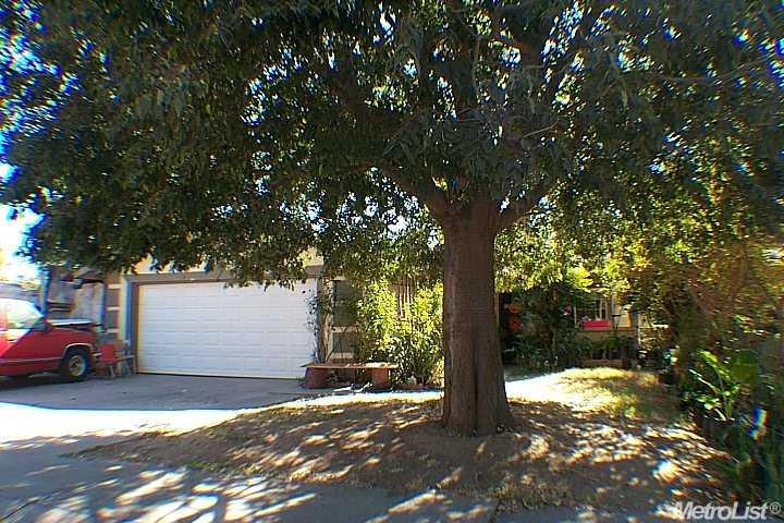 520 Toro Rd, Modesto, CA 95351 photo 1