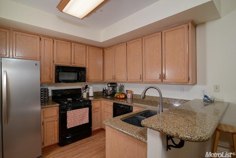 8416 Falcon View Dr, Antelope, CA 95843 photo 7