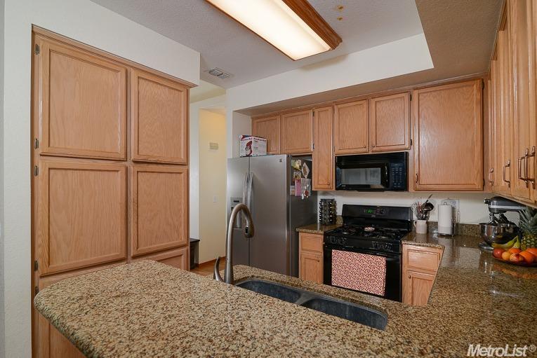 8416 Falcon View Dr, Antelope, CA 95843 photo 8