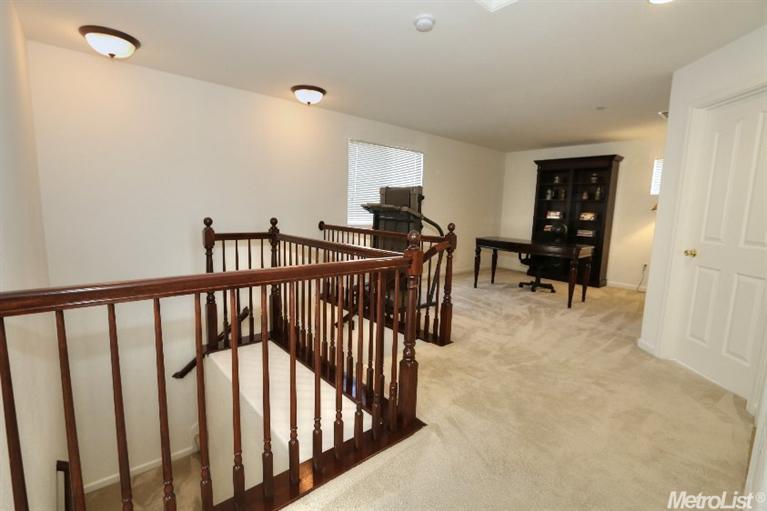 2101 Esplanade Cir, Folsom, CA 95630 photo 14