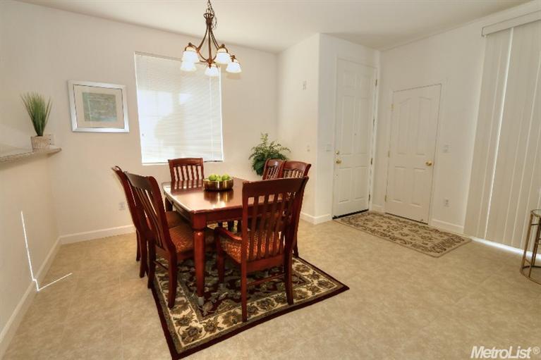 2101 Esplanade Cir, Folsom, CA 95630 photo 8