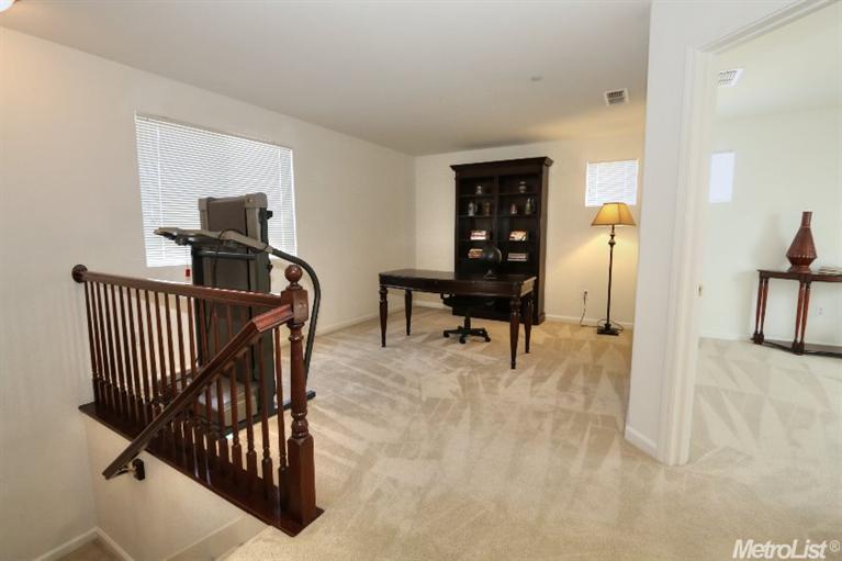2101 Esplanade Cir, Folsom, CA 95630 photo 15
