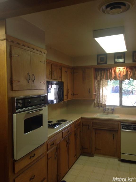 1136 Mt Vernon, Modesto, CA 95350 photo 18